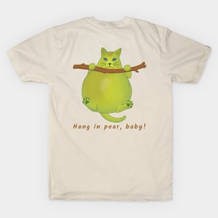 Funny Pear Cat Cartoon– Hang in Pear Pun T-Shirt